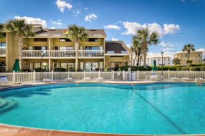 Seascape Lakefront Villas